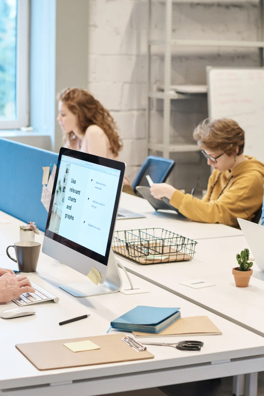 how does GenAI work_ people working in office