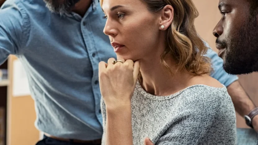 principle of least privilege benefits_ team looking at computer